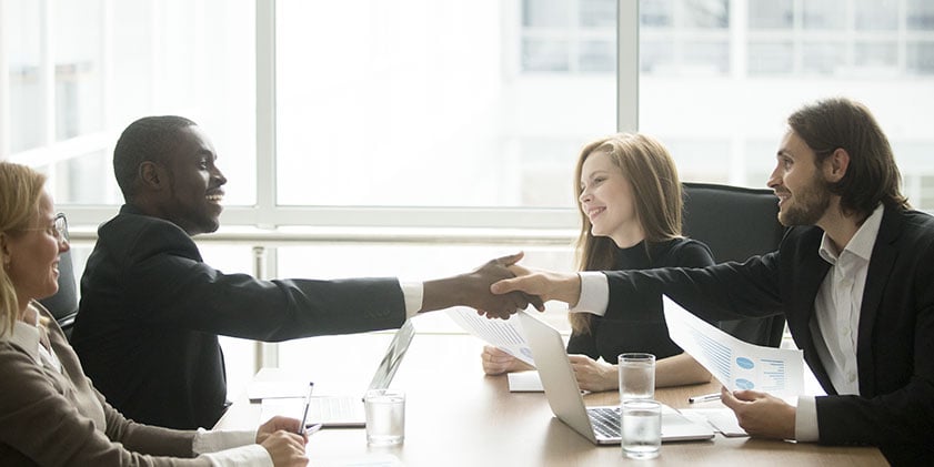 Obtenha uma nova estratégia de relacionamento com o cliente